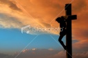 istockphoto_7339948-jesus-crucifixion